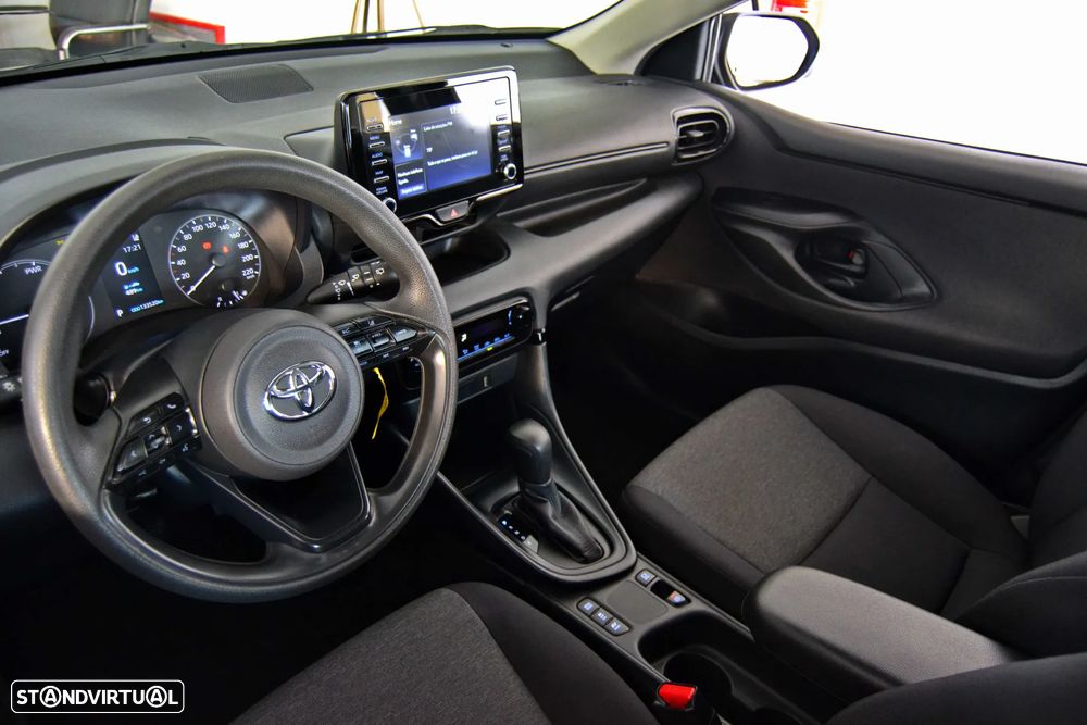 Toyota Yaris 1.5 HDF Comfort - 17