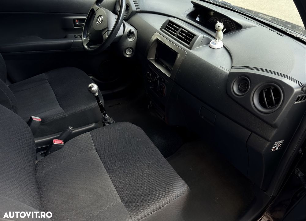 Daihatsu Materia - 4
