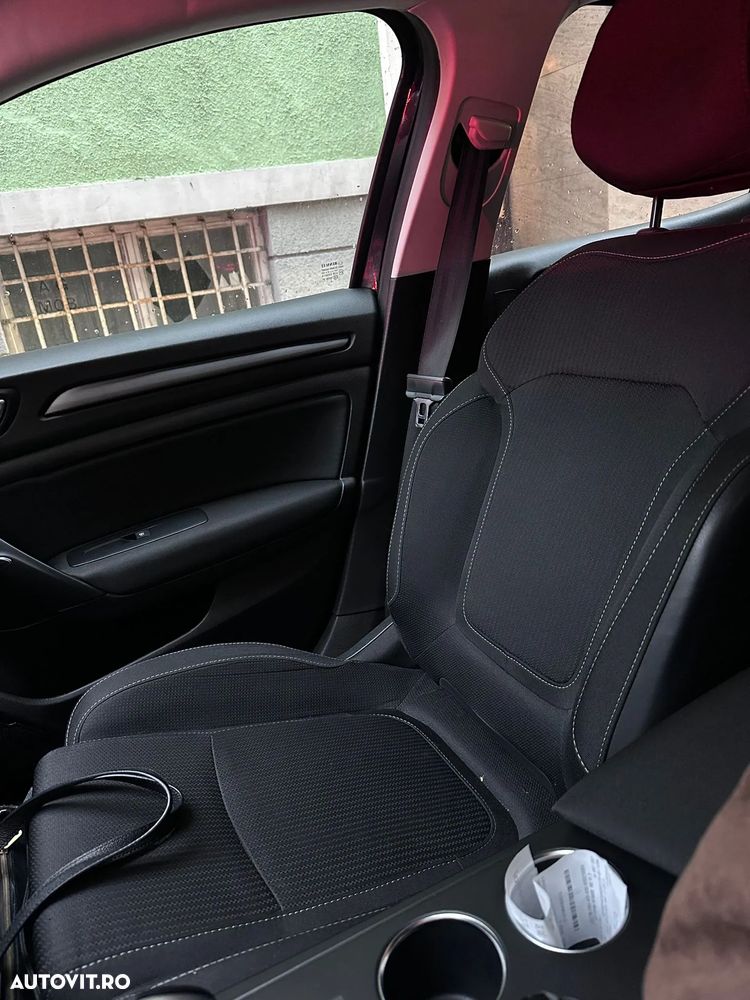 Renault Megane BLUE dCi 115 EDC BUSINESS EDITION - 13