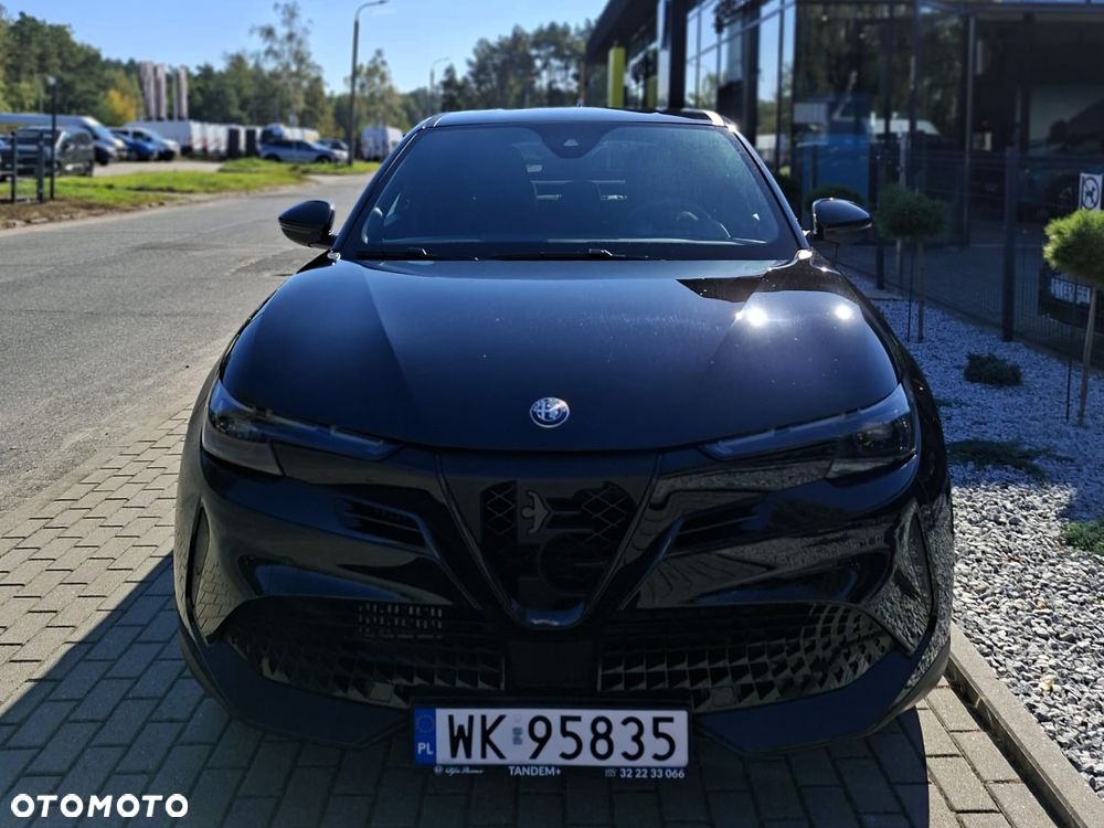 Alfa Romeo Junior 1.2 mHEV Ibrida Speciale eDCT - 2