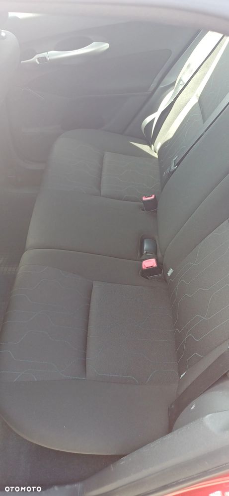 Toyota Auris 1.33 VVT-i - 9