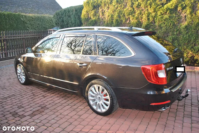 Skoda Superb 2.0 TDI Comfort - 6