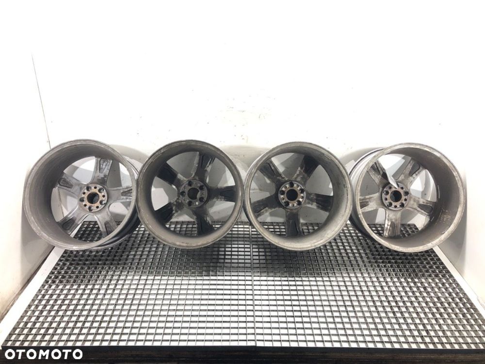 FELGI ALUMINIOWE KOMPLET 20 8.5J 5X112 ET56 ŚRODEK CENTR. 66.6  MERCEDES-BENZ KLASA M (W164) 2005 - - 6