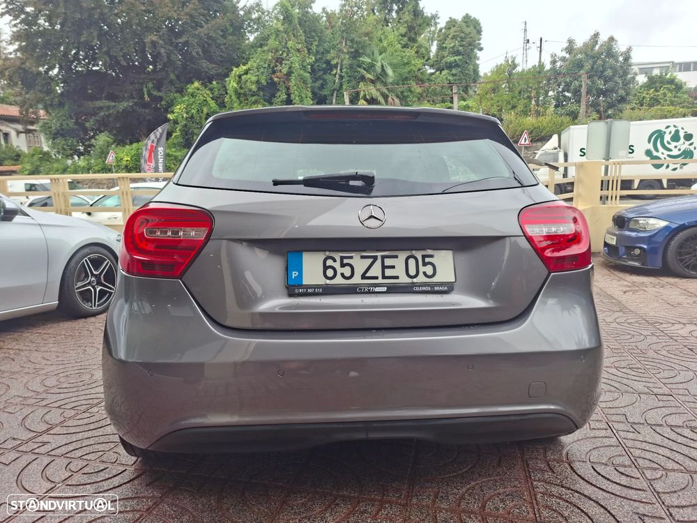 Mercedes-Benz A 180 - 10