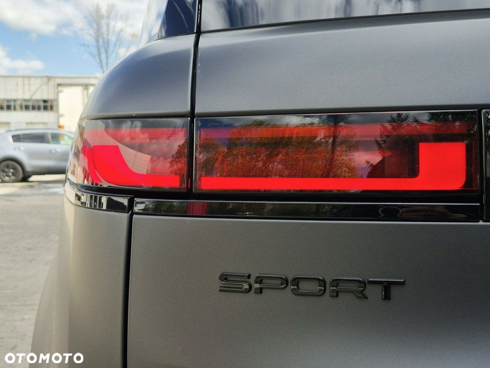 Land Rover Range Rover Sport - 15