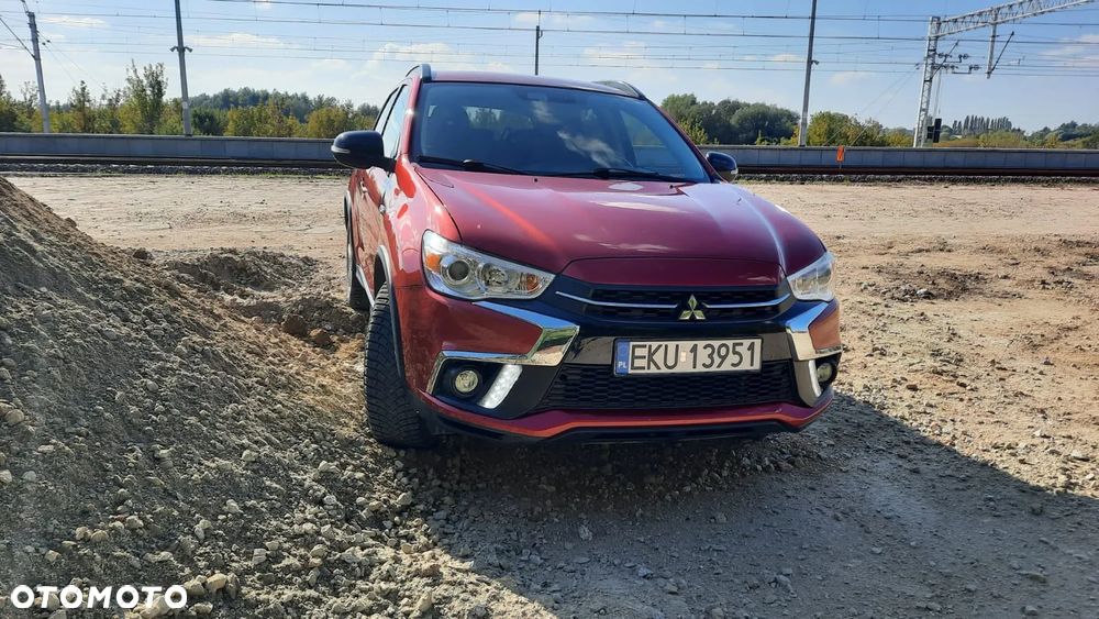 Mitsubishi ASX - 5