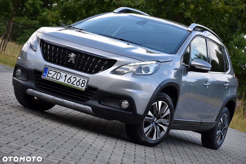 Peugeot 2008 BlueHDi 100 Allure - 2
