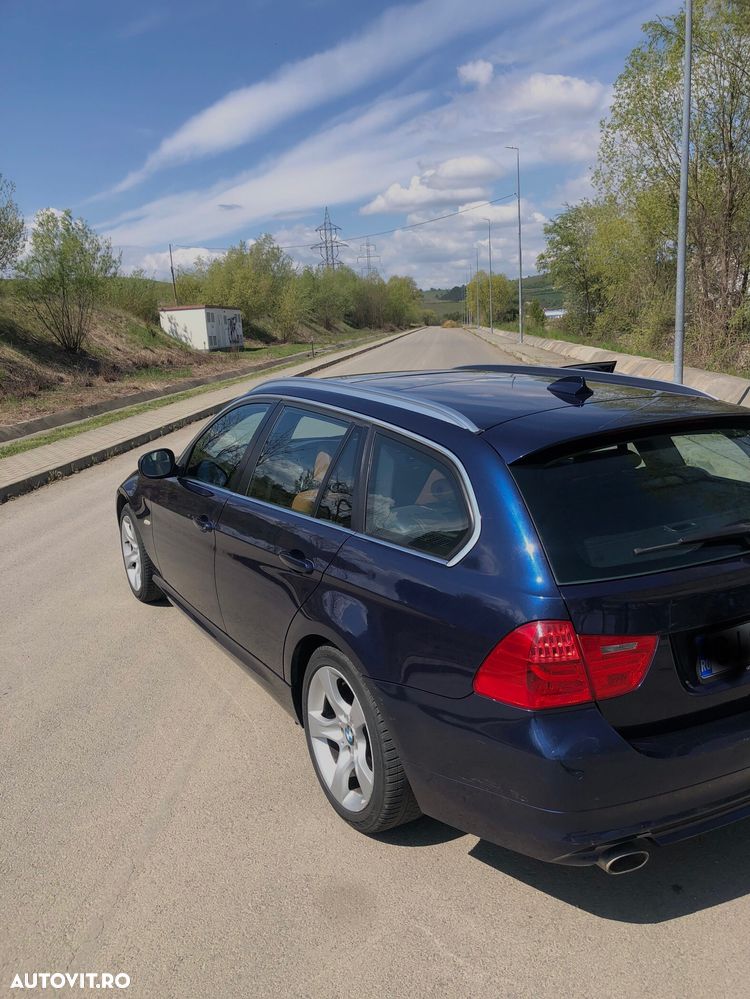 BMW Seria 3 320d DPF Edition Sport - 16
