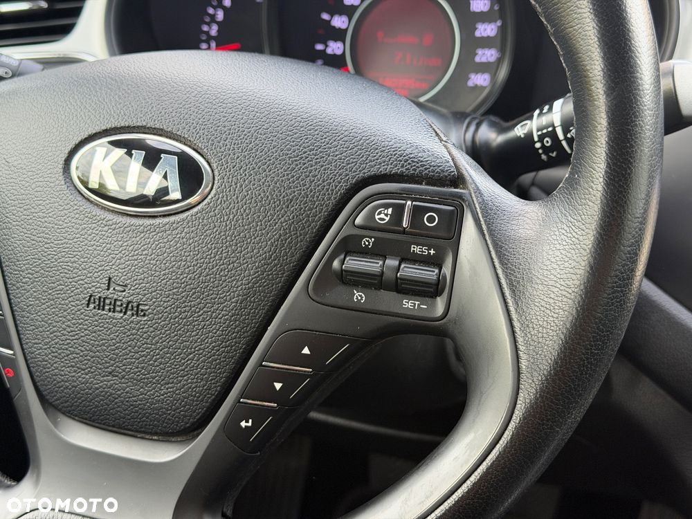 Kia Ceed 1.6 GDI ISG Platinum Edition - 20