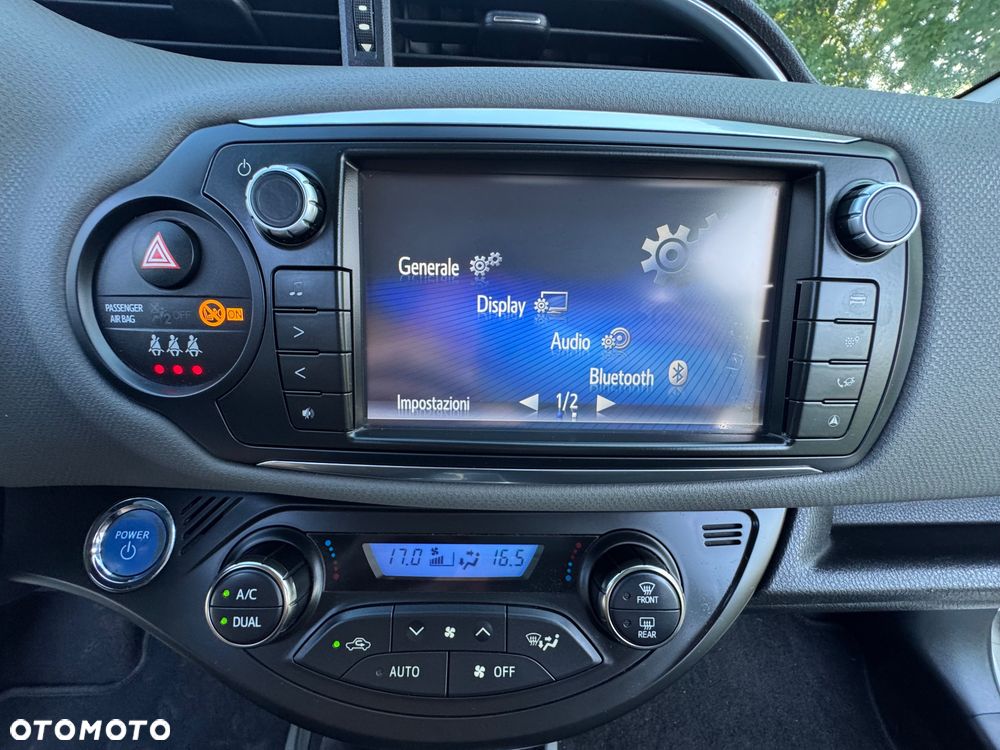 Toyota Yaris - 21