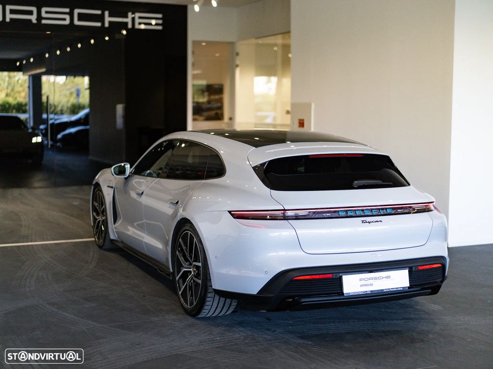 Porsche Taycan Sport Turismo 4S - 8