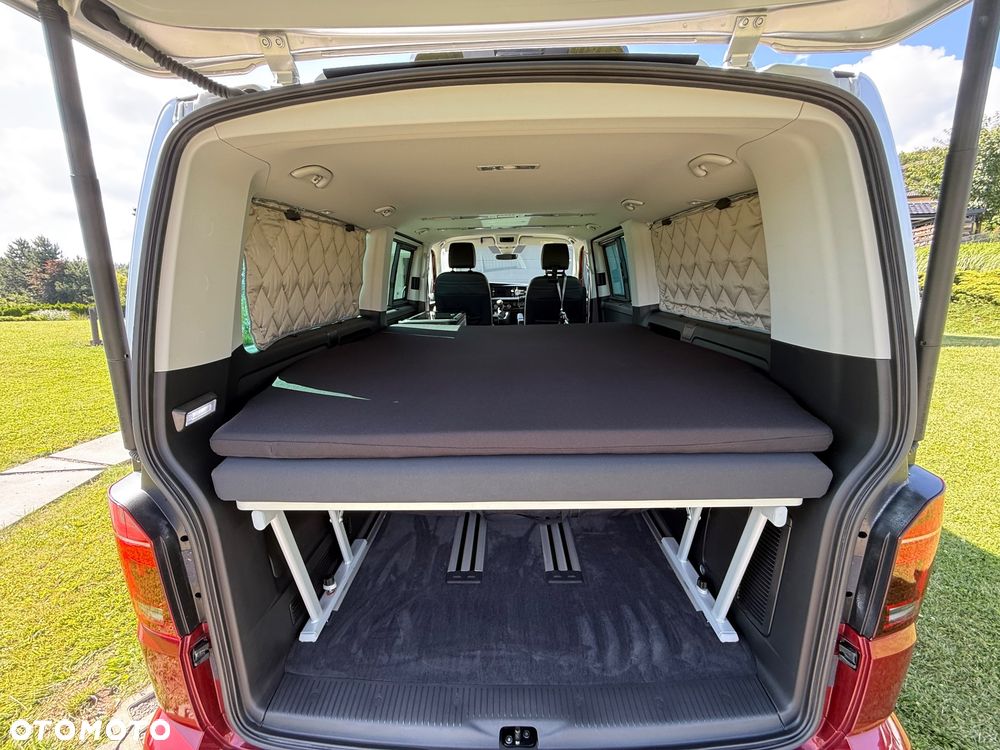 Volkswagen Multivan - 30