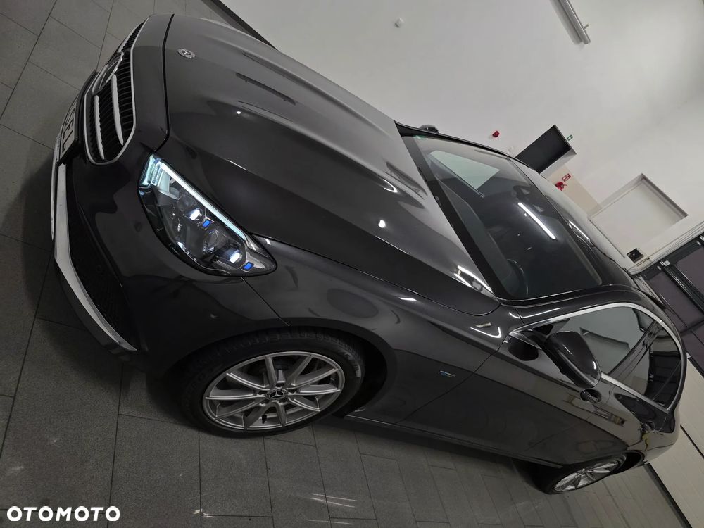 Mercedes-Benz Klasa E 300 de 9G-TRONIC AMG Line - 4