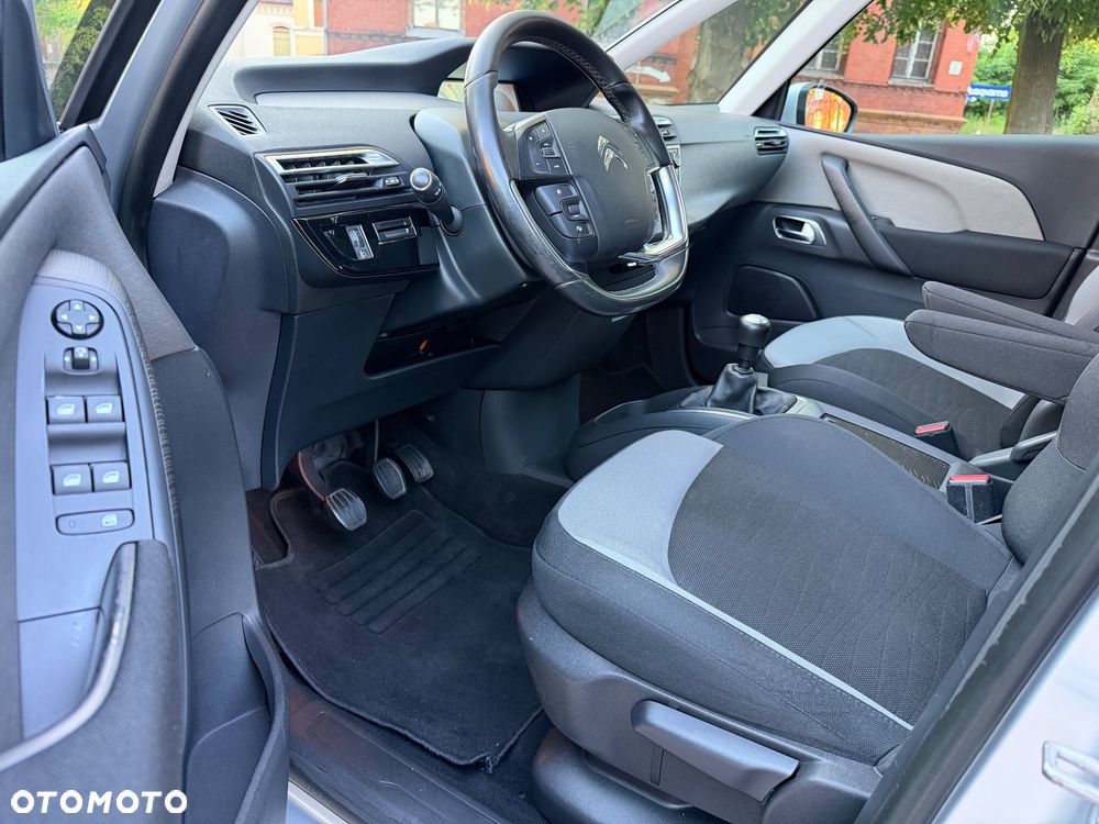 Citroën C4 Picasso 1.6 e-HDi Exclusive - 23