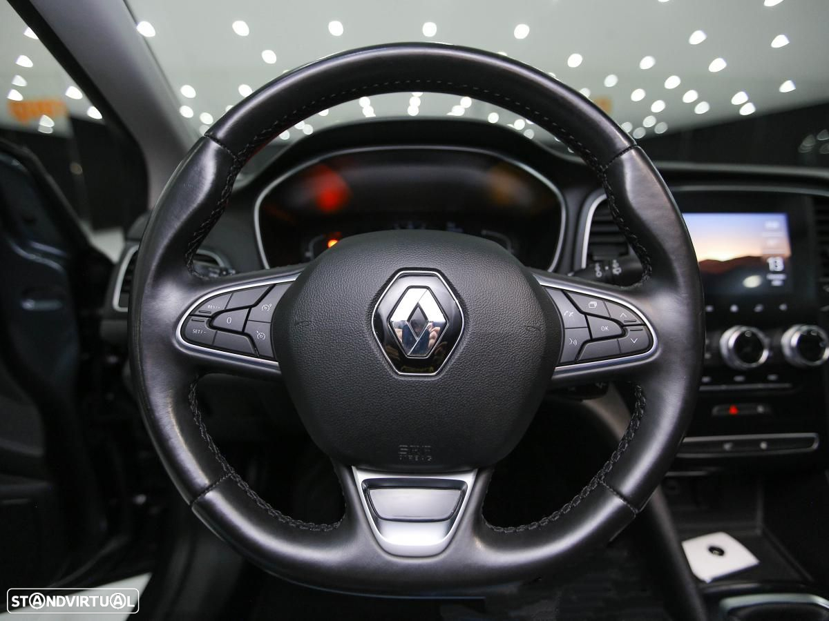 Renault Mégane 1.5 Blue dCi Intens - 14