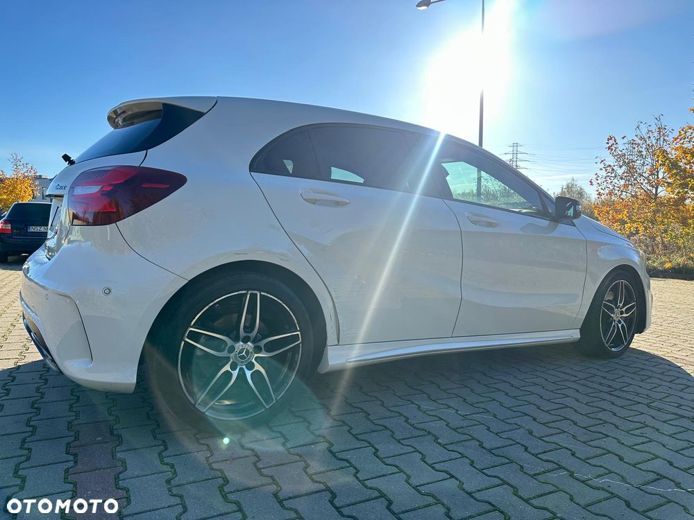 Mercedes-Benz Klasa A 220 4-Matic AMG Line - 2