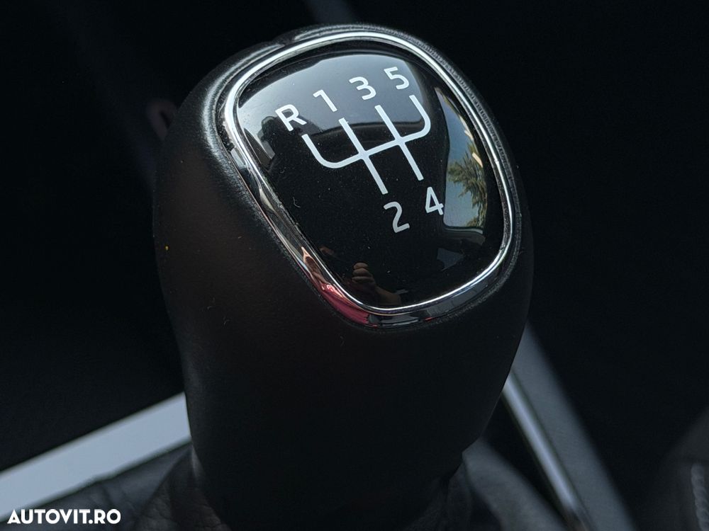 SKODA Scala 2022 — imagine 32