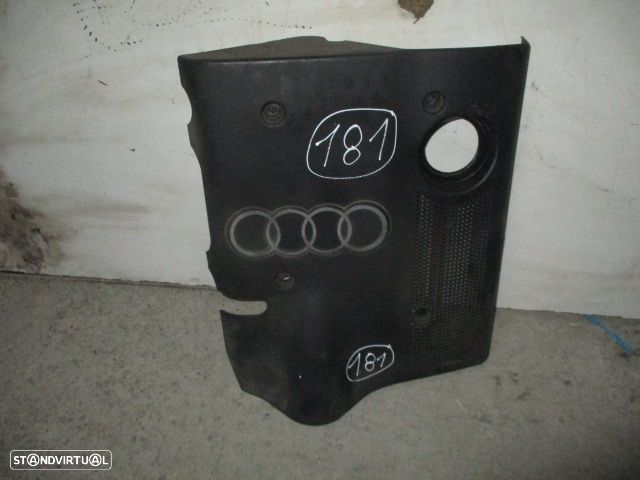 Tampa De Motor 06B103925B AUDI A4 1999 1.6I - 1