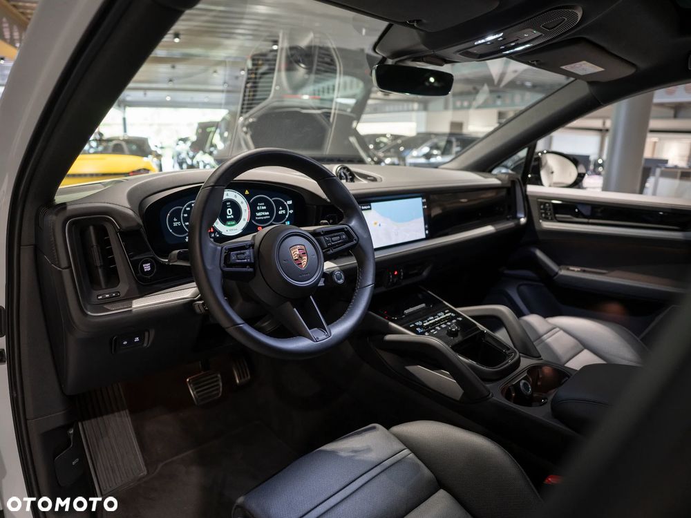Porsche Cayenne S E-Hybrid PHEV - 18