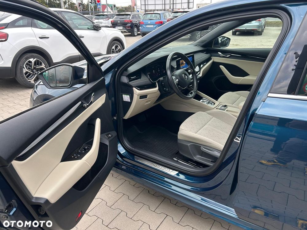 Skoda Octavia 2.0 TDI DSG Premium Edition - 15
