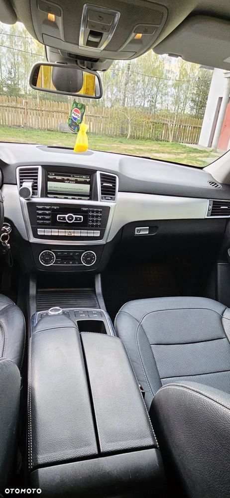 Mercedes-Benz ML 350 BlueTEC 4-Matic - 5