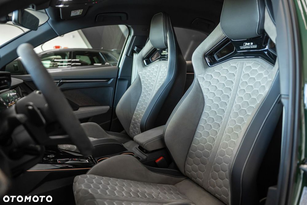 Audi RS3 Limousine - 9