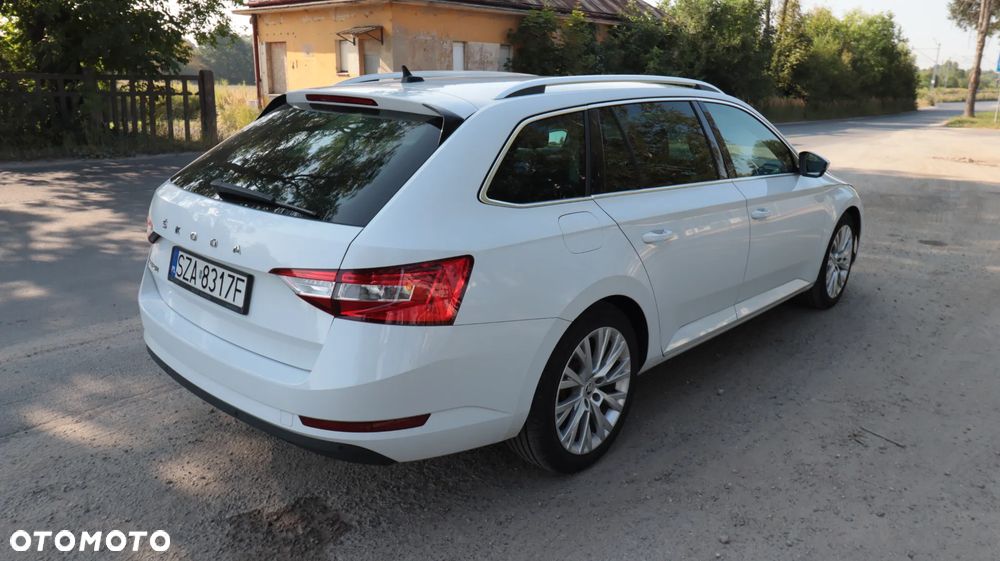 Skoda Superb 2.0 TSI Style DSG - 5