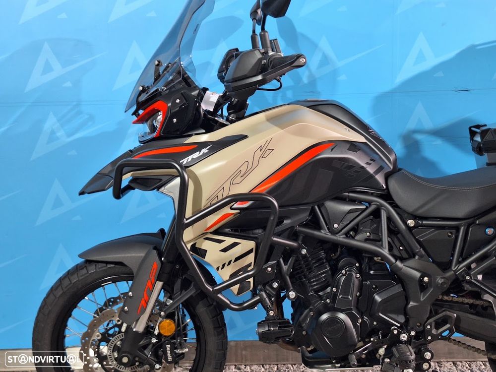Benelli TRK 702 X - 6