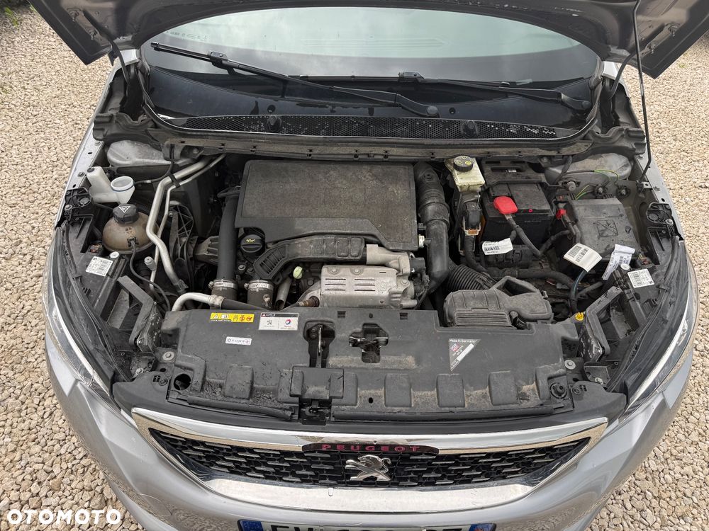 Peugeot 308 - 22