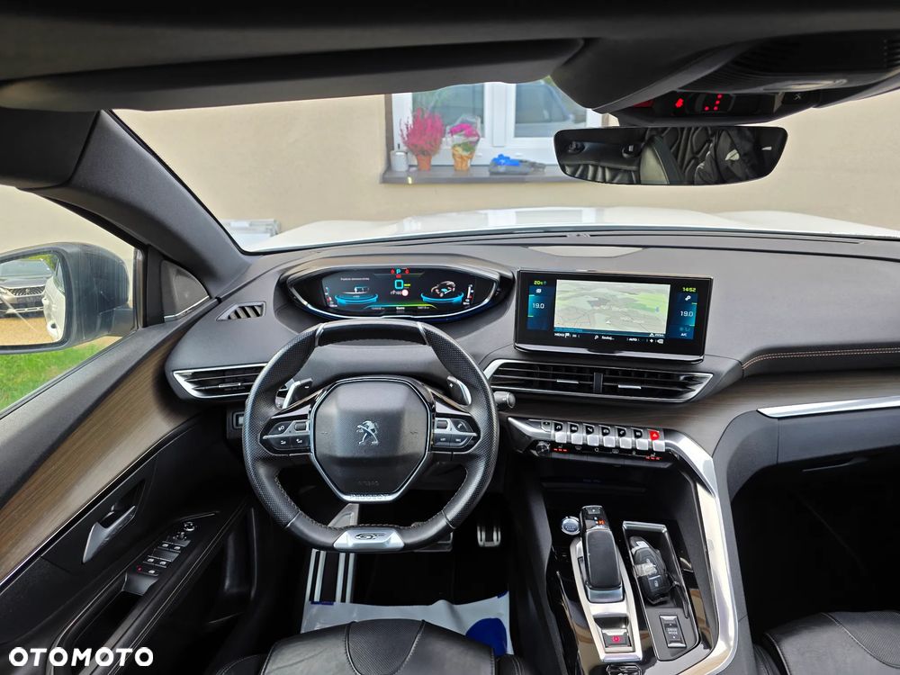 Peugeot 3008 1.6 PureTech Hybrid4 PHEV GT S&S EAT8 - 29