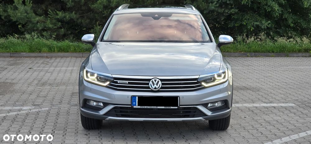 Volkswagen Passat Alltrack 2.0 TDI SCR 4Motion DSG - 4