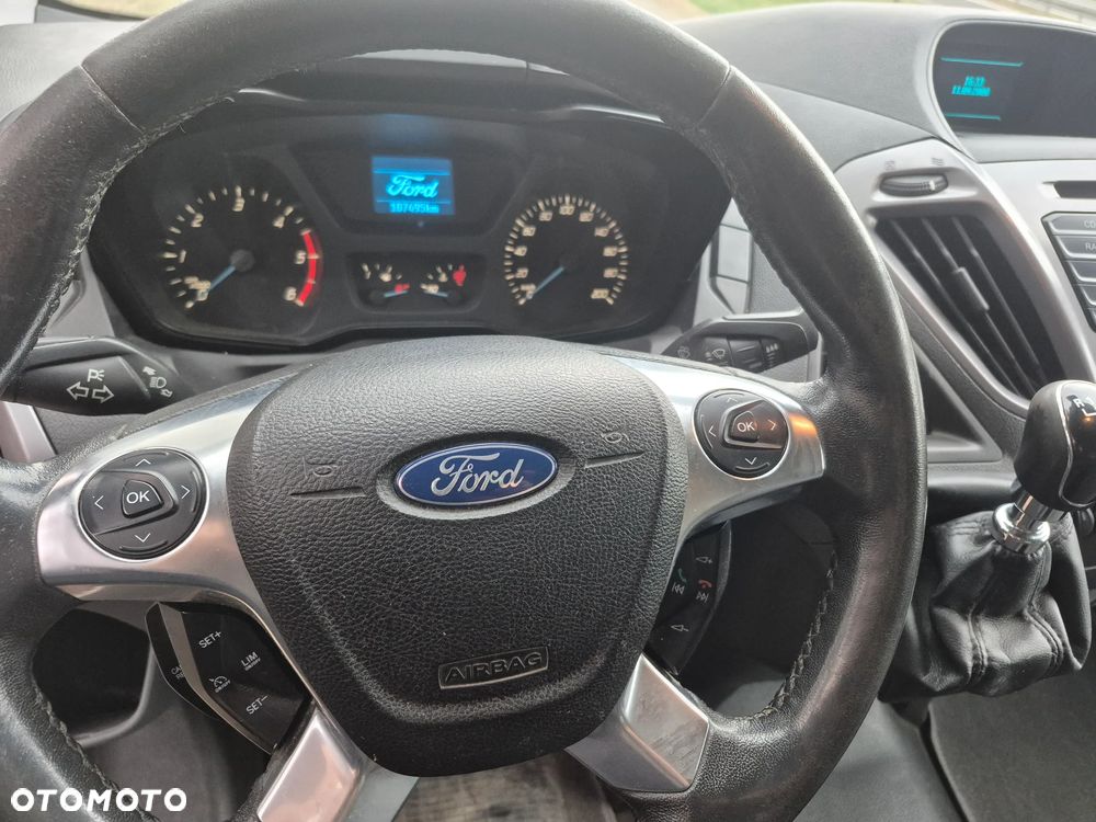Ford transit custom - 12