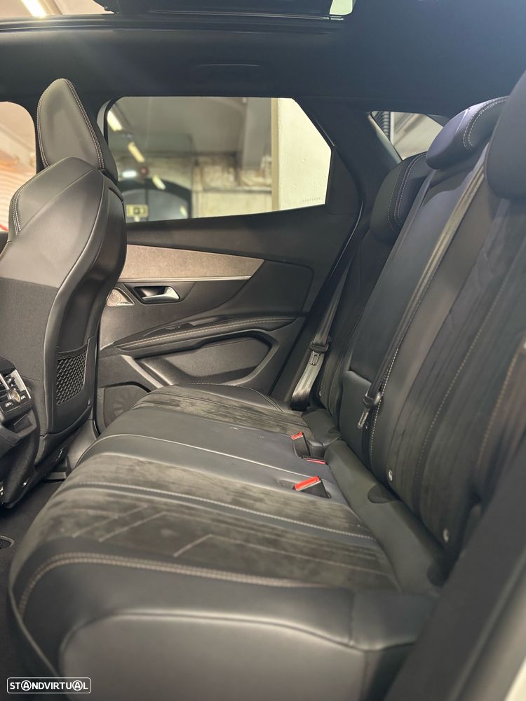 Peugeot 3008 1.5 BlueHDi GT EAT8 - 20