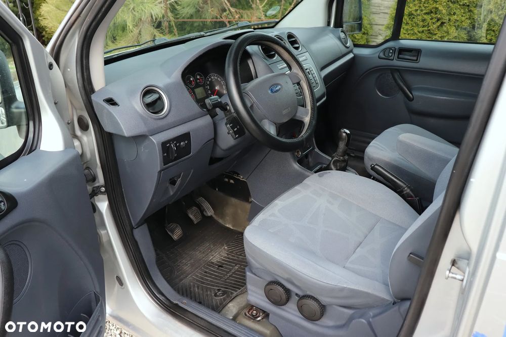Ford TRANSIT CONNECT - 4