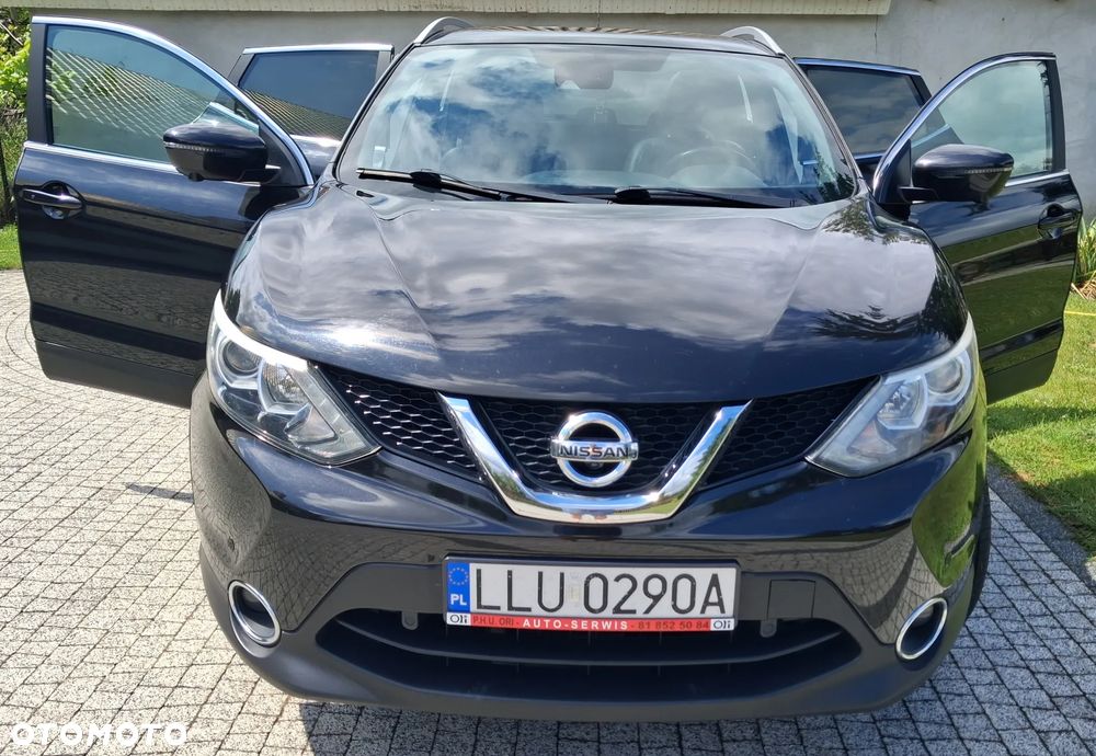 Nissan Qashqai 1.6 DIG-T N-Connecta - 1