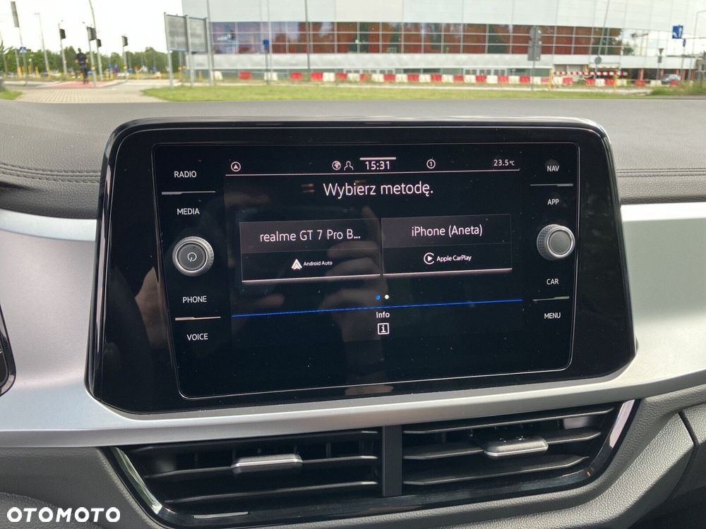 Volkswagen T-Roc - 14