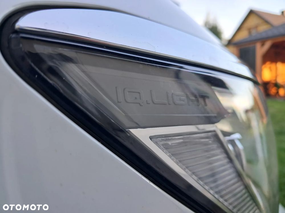 Volkswagen Passat Variant - 22