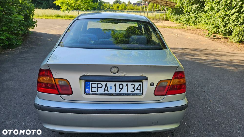 BMW Seria 3 320d - 5