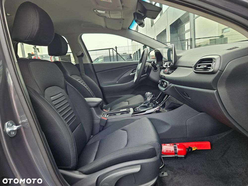 Hyundai i30 - 16
