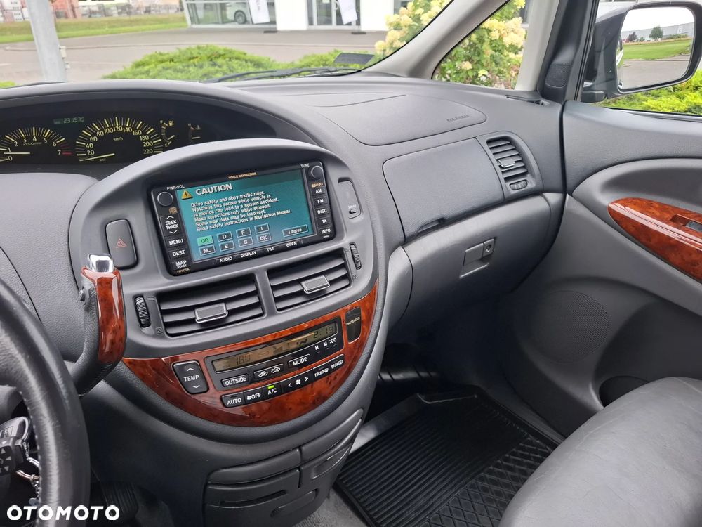 Toyota Previa 2.4 VVT-i - 24