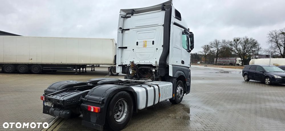 Mercedes-Benz ACTROS - 4