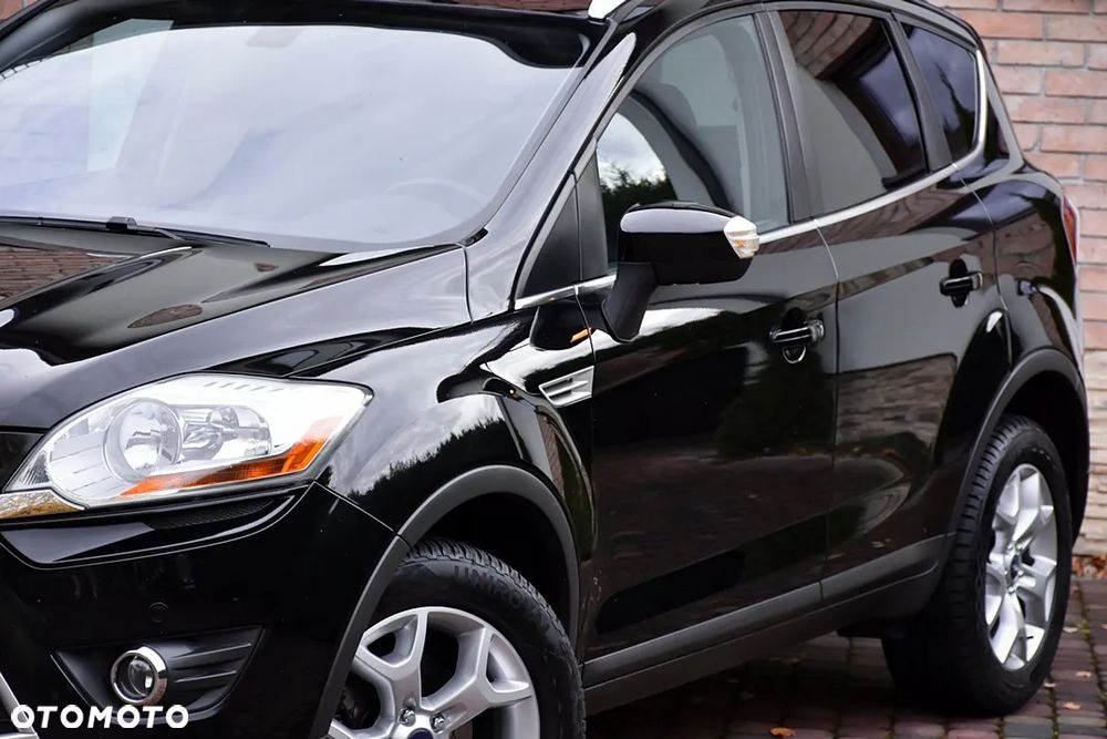 Ford Kuga 2.0 TDCi 4x4 Titanium - 10