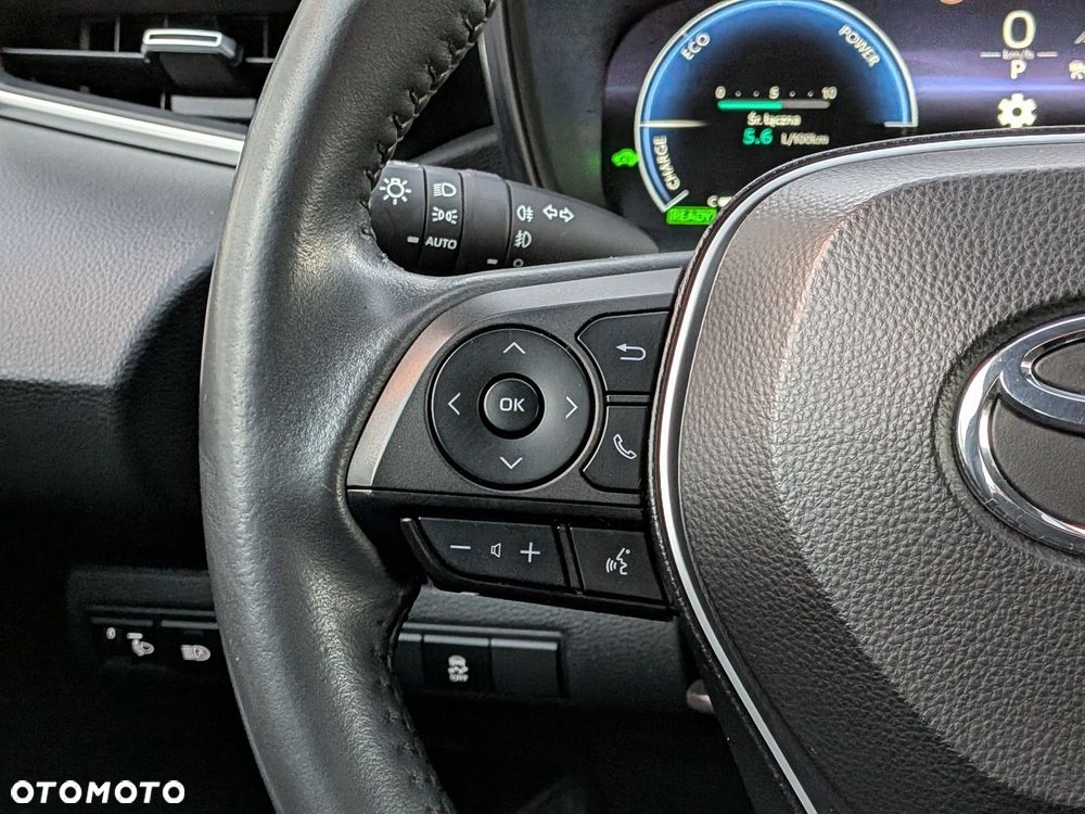 Toyota Corolla 1.8 Hybrid Comfort - 21