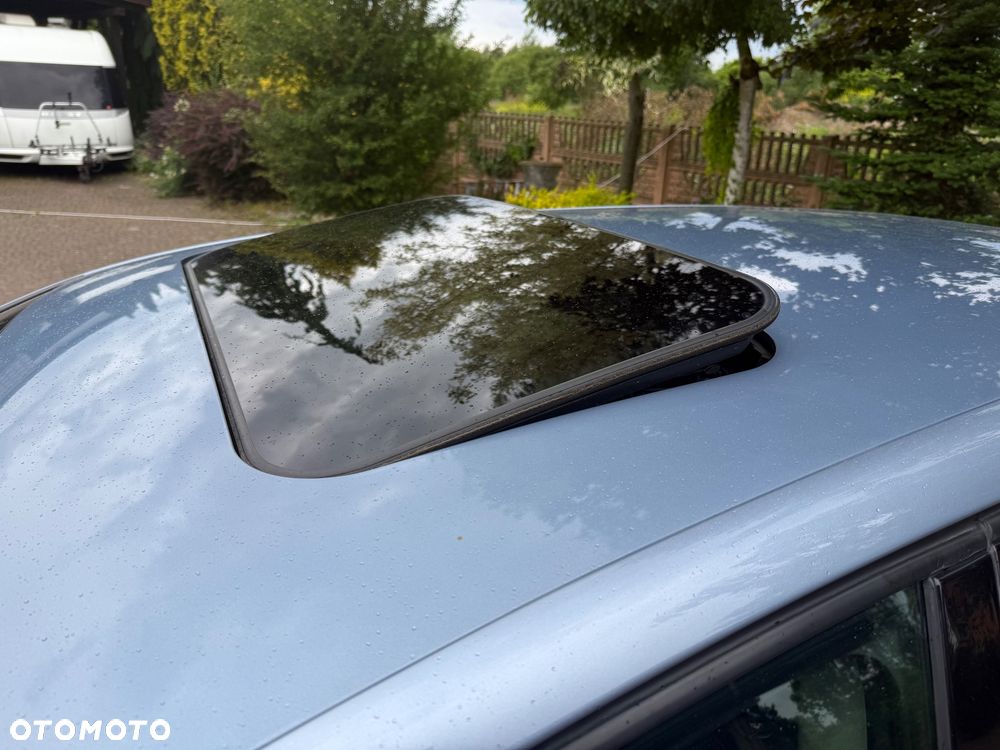 Volkswagen Golf 2.0 TDI DPF Trendline - 19