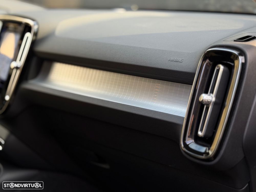 Volvo XC 40 1.5 T5 PHEV R-Design Expression - 4