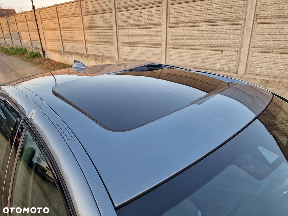 BMW Seria 5 530e iPerformance Sport Line sport - 30