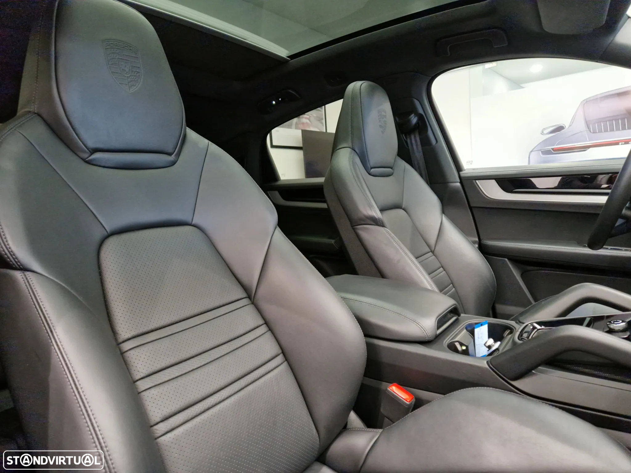 Porsche Cayenne Coupé E-Hybrid - 30
