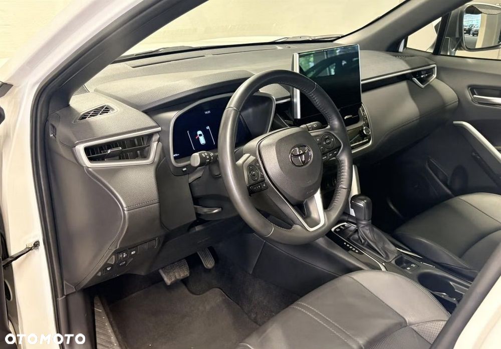 Toyota Corolla 2.0 Hybrid Executive - 16