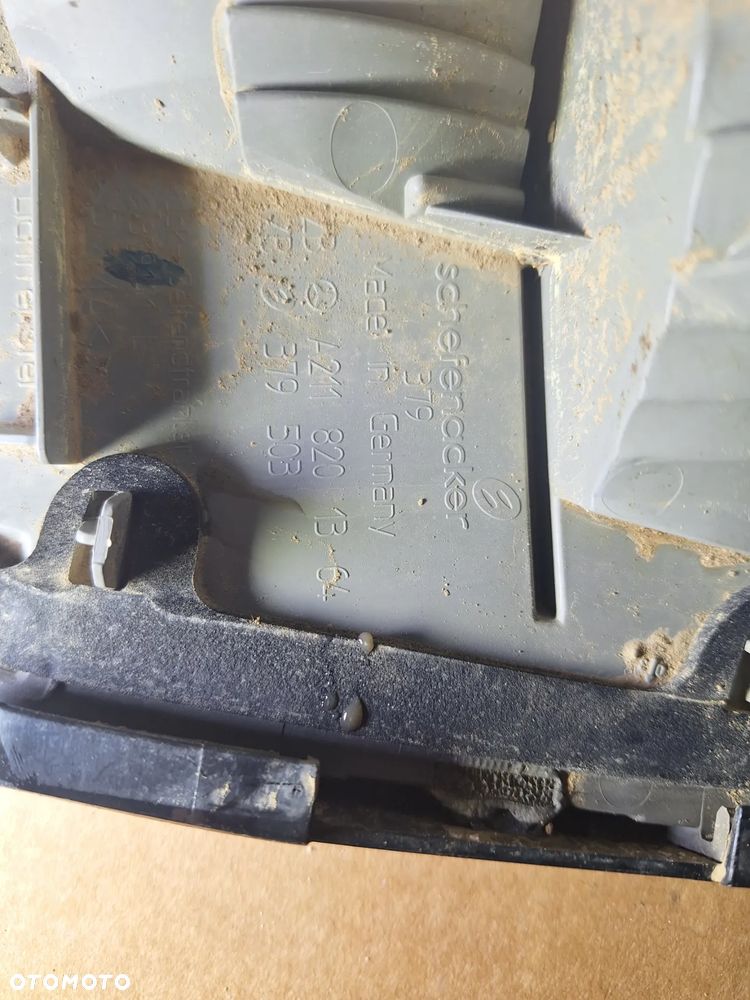 lampa prawa tył klapy  MERCEDES W211 KOMBI - 5