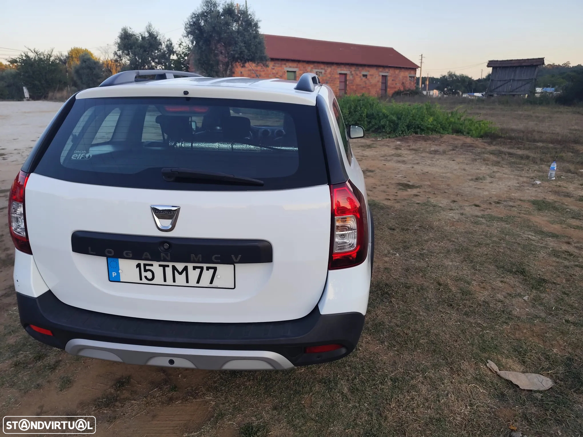 Dacia Logan MCV 1.5 dCi Stepway - 12